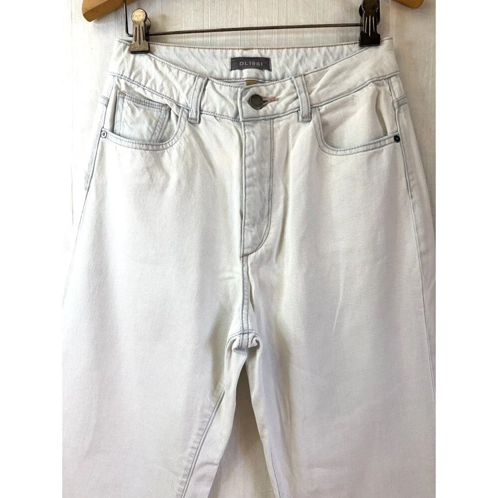 DL1961 Light Blue Wide Leg Cropped Jeans Distressed Frayed Hem High Rise Size 26